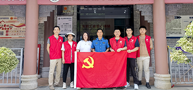 EVO视讯党支部丨“爱在一起，，，，，卫爱而行”慰问环卫工人活动