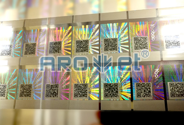 EVO视讯X1双头喷码装备在镭射防伪标签上的应用